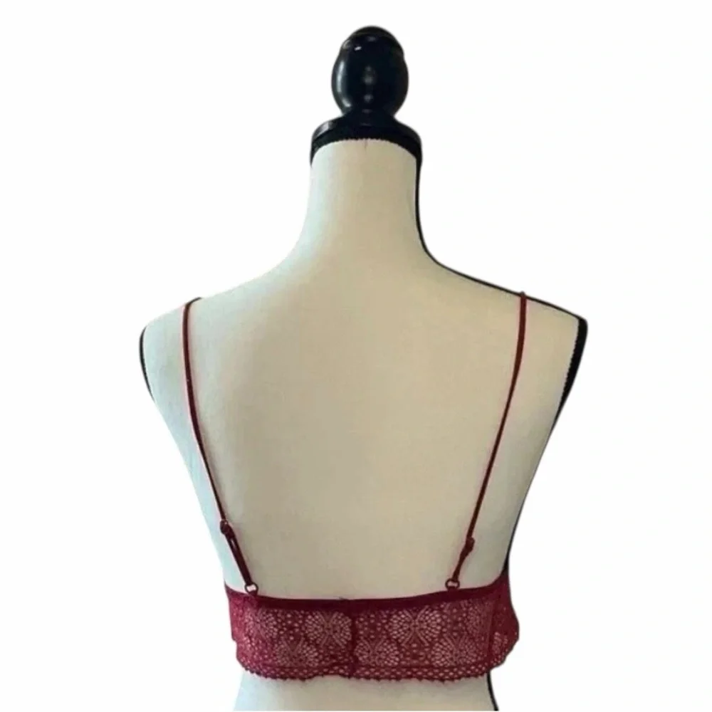 Victoria’s Secret Red Bohemian Lace Bralette Padded Bra Top - Medium